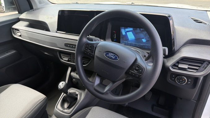 Ford Transit Courier Diesel 1.5 EcoBlue Trend Van - Image 16